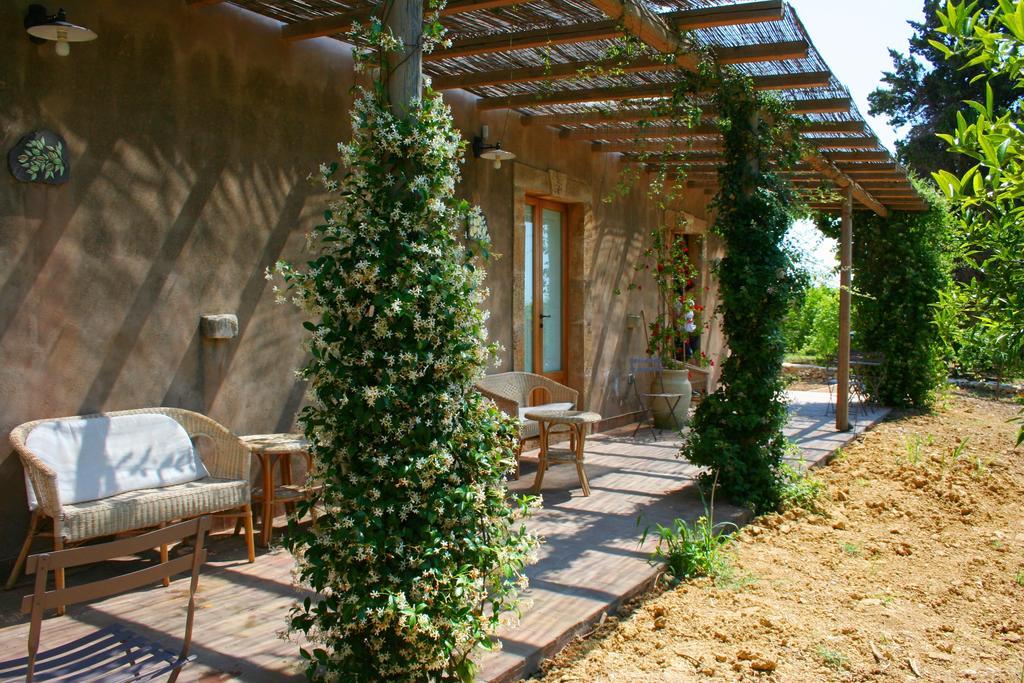 Farm La Frescura Agriturismo Estada en una granja